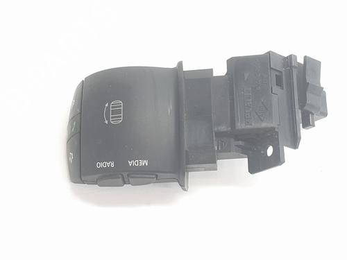 Mandos volante RENAULT MASTER III Van (FV) 2.3 dCi 130 FWD (FV0M, FV0Y, FV0J, FV02, FV03) (130 hp) 28544018