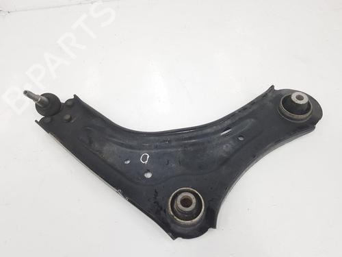 Used Right front suspension arm RENAULT LAGUNA III (BT0/1) 1.5 dCi (BT00, BT0A, BT0T, BT1J) (110 hp) 9737147