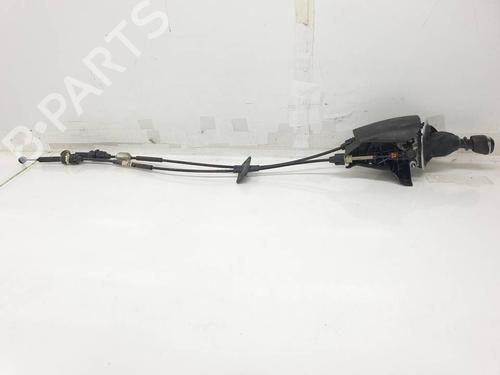 Used Gear lever Gear lever RENAULT TRAFIC III Van (FG_) [2014-2026] 40467620 40467620