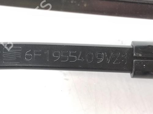 Front windshield wiper arm SEAT IBIZA V (KJ1, KJG) 1.0 MPi | BP13639785C143 