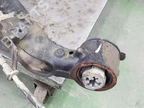 Left rear steering knuckle PEUGEOT EXPERT Van (V_) 1.5 BlueHDi 100 | BP33215518M27 - Image 3