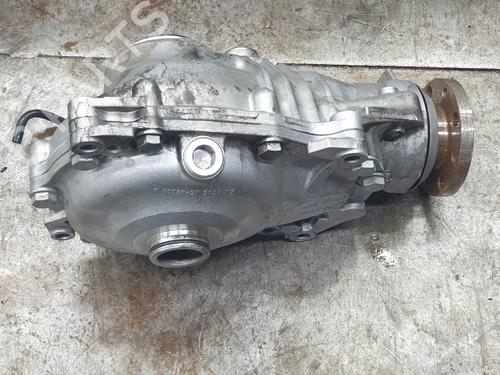 Differential, foran BMW X1 (E84) xDrive 18 d (143 hp) 30969629