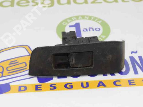 Used Left rear window switch Left rear window switch NISSAN X-TRAIL II (T31) 2.0 dCi 4x4 (150 hp) 1365795 1365795