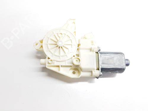 Used Right front window motor MERCEDES-BENZ VITO Tourer (W447) [2014-2025]  30569395