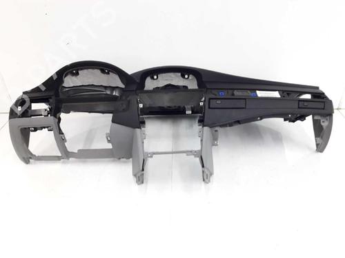 Used Dashboard BMW 5 (E60) 525 d (177 hp) 6321481