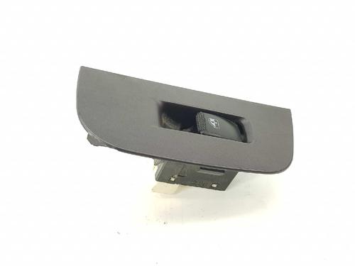 Right rear window switch HYUNDAI TERRACAN (HP) 2.9 CRDi 4WD | BP3658815I28 