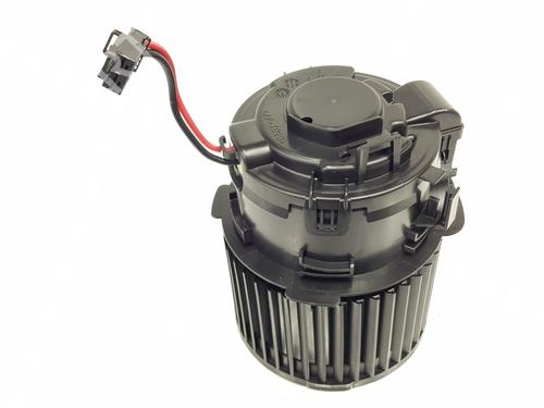 Heater blower motor OPEL ASTRA L Sports Tourer (O5) 1.2 (FRHNPJ) | BP24610562M62 