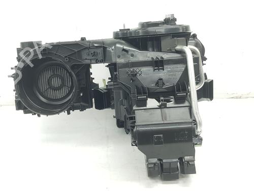 Used Heater matrix box VW GOLF VIII (CD1, DA1) 2.0 TDI (116 hp) 14113822