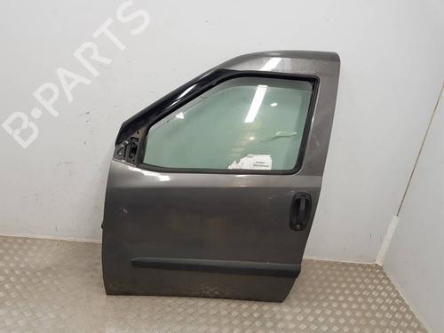 Used Left front door Left front door FIAT DOBLO Bus (263_) 1.6 D Multijet (263AXP1B, 263AXW1B) (95 hp) 39726668 39726668