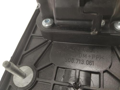 Gear lever VW GOLF VII (5G1, BQ1, BE1, BE2) 2.0 TDI | BP10335146M90 