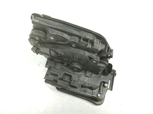 Rear left lock BMW X1 (F48) sDrive 16 d | BP11767801C100 