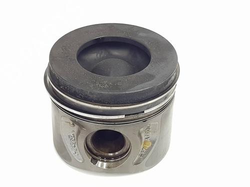 BP31854463O1 main image