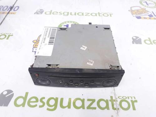 Used Radio NISSAN INTERSTAR Van (X70) dCi 100 (99 hp) 2507085