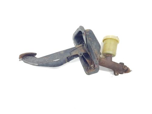 Brake master cylinder RENAULT 4 (112_) 0.8 (1123) | BP28964807M77 