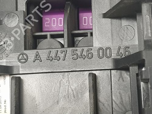 Fuse box MERCEDES-BENZ VITO Mixto (Double Cabin) (W447) 111 CDI (447.701, 447.703, 447.705) | BP15074856E1 