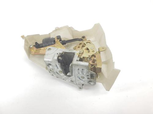 Used Rear right lock MERCEDES-BENZ C-CLASS (W202) C 220 D (202.021) (75 hp) 10661609