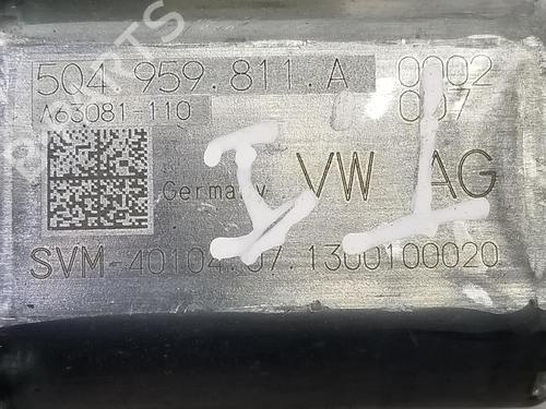 Left rear window motor VW GOLF VII (5G1, BQ1, BE1, BE2) 2.0 TDI | BP8637980E23 