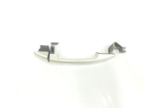 Rear left exterior door handle PEUGEOT 407 (6D_) 1.6 HDi 110 (6D9HZC, 6D9HYC) | BP10215572C130 
