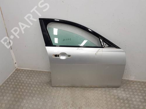 right-front-door-jaguar-xe-x760-2015-38727830 main image
