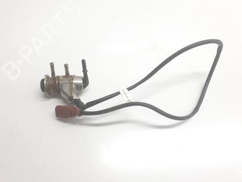 Spreder / Dyse AUDI A6 C7 (4G2, 4GC) 2.0 TDI (190 hp) 31671368