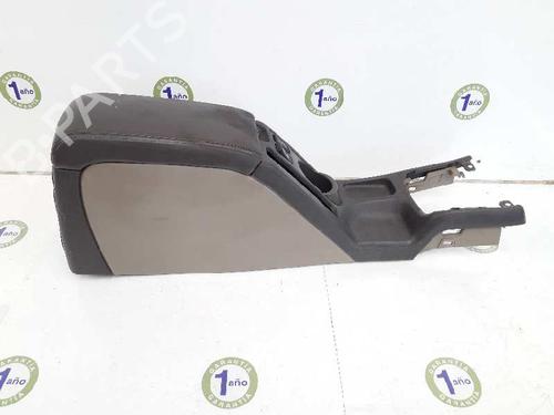 Armrest / Center console SUBARU OUTBACK (BE, BH) 3.0 H6 AWD (BHE) | BP7152663I20 