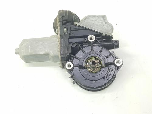 Right front window motor TOYOTA LAND CRUISER 200 (_J2_) 4.7 V8 (UZJ200) | BP11048243E20 