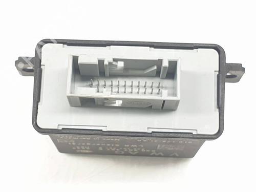 Electronic module AUDI A1 Sportback (8XA, 8XF) 1.6 TDI | BP40157068M83 - Image 3