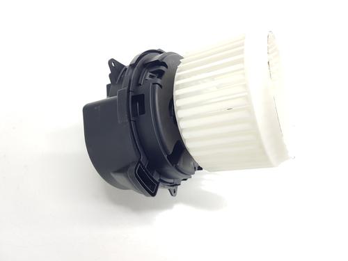 Used Heater blower motor Heater blower motor DACIA SANDERO III 1.0 TCe 90 (91 hp) 34699432 34699432