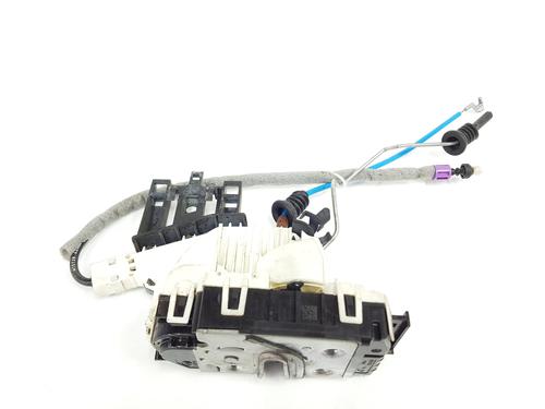 Used Front left lock MERCEDES-BENZ GLA-CLASS (X156) [2013-2022]  28104077