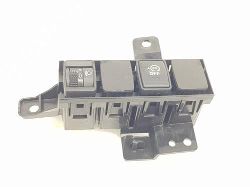 switch-nissan-x-trail-iii-t32_-t32r-t32rr-2013-32414188 main image