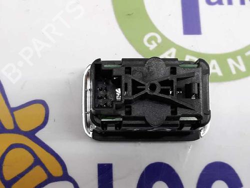 Right rear window switch MERCEDES-BENZ C-CLASS (W204) C 200 CDI (204.007, 204.006) | BP3141295I28 