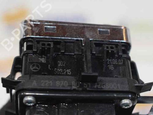Right front window switch MERCEDES-BENZ S-CLASS (W221, V221) S 320 CDI (221.022, 221.122) | BP1363574I26 