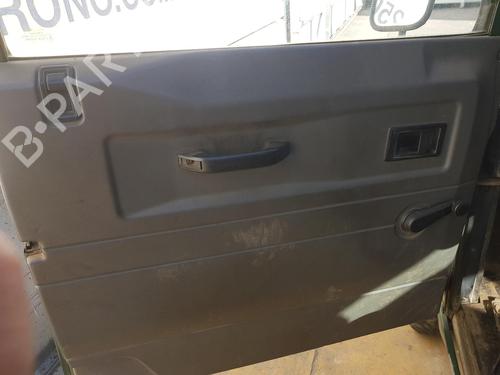 Left front indicator LAND ROVER DEFENDER Pick Up (L316) 2.4 Td4 4x4 (L317) | BP11379099C32 