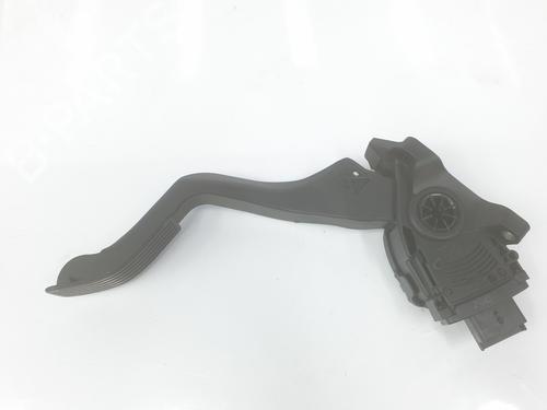 Pedal PEUGEOT 208 I (CA_, CC_) 1.2 PureTech 82 | BP10644311I4 