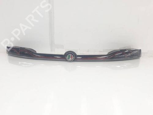 Used Rear center light Rear center light 39505053 39505053