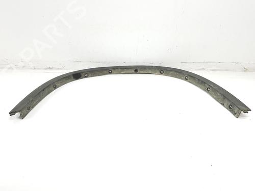 Front left wheel arch trim BMW X1 (E84) sDrive 20 d (177 hp) 17710961