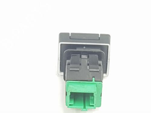 Switch PEUGEOT 3008 II SUV (MC_, MR_, MJ_, M4_) 1.5 BlueHDi 130 | BP29735952I30