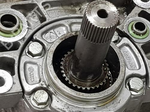 Differential, foran AUDI TT (8N3) 1.8 T quattro | BP28074838M23 