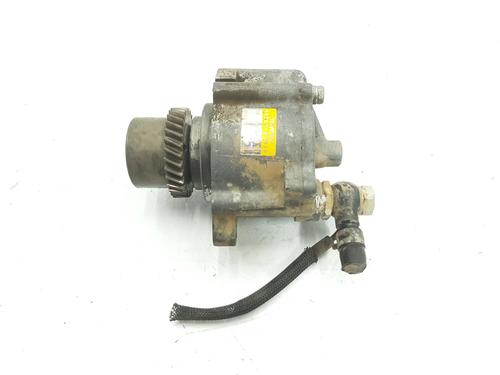 Used Vacuum pump TOYOTA LAND CRUISER 90 (_J9_) 3.0 TD (KZJ90_, KZJ95_, KZJ90R, KZJ95R, KZJ90W, KZJ95W) (125 hp) 10771365