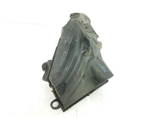 Used Air filter box BMW 1 (E87) 118 d (143 hp) 14090844