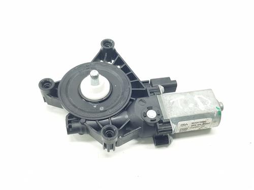 Used Right rear window motor OPEL ASTRA L Sports Tourer (O5) 1.2 (FRHNSL, FRHNSR) (131 hp) 23227222