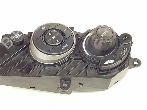 Used Climate control Climate control HONDA CIVIC IX (FK) 1.4 i-VTEC (FK1) (99 hp) 40261814 40261814