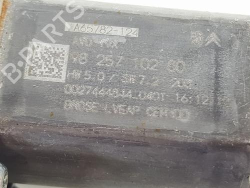 Right front window motor PEUGEOT 308 II (LB_, LP_, LW_, LH_, L3_)  | BP27881139E20 