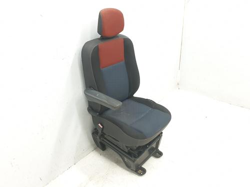 Left front seat RENAULT MASTER III Van (FV) 2.3 dCi 125 RWD (FV0C, FV0D, FV0H, FV0J, FV0A, FV0K) | BP30395629C15