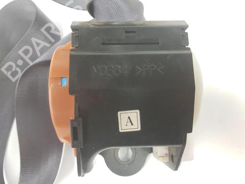 Rear center seatbelt TOYOTA LAND CRUISER PRADO (_J12_) 3.0 D-4D (KDJ120, KDJ125) | BP13876869I27 