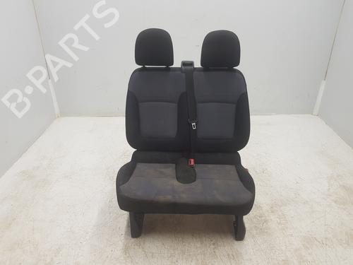 Right front seat OPEL VIVARO B Bus (X82) | BP36678411C16 - Image 3