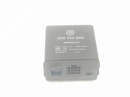 Used Electronic module VW LT 28-46 II Van (2DA, 2DD, 2DH) 2.5 TDI (109 hp) 17623960