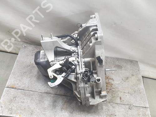 Gearbox DACIA SANDERO II TCe 90 (B8M1, B8MA, B8AC) | BP29591184M3 