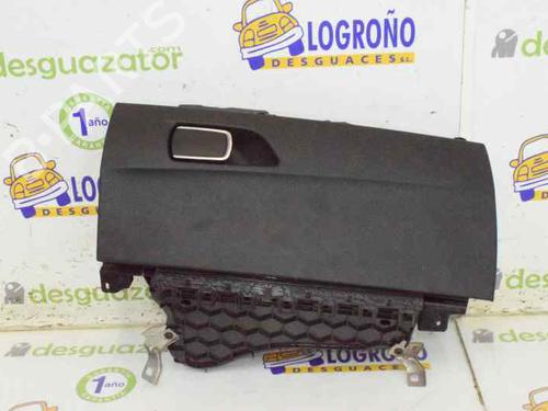 Used Glove box BMW 1 (F20) 116 d (116 hp) 1714274