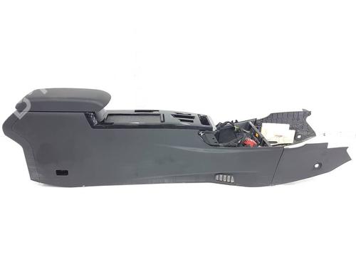Used Armrest / Center console Armrest / Center console 38648902 38648902